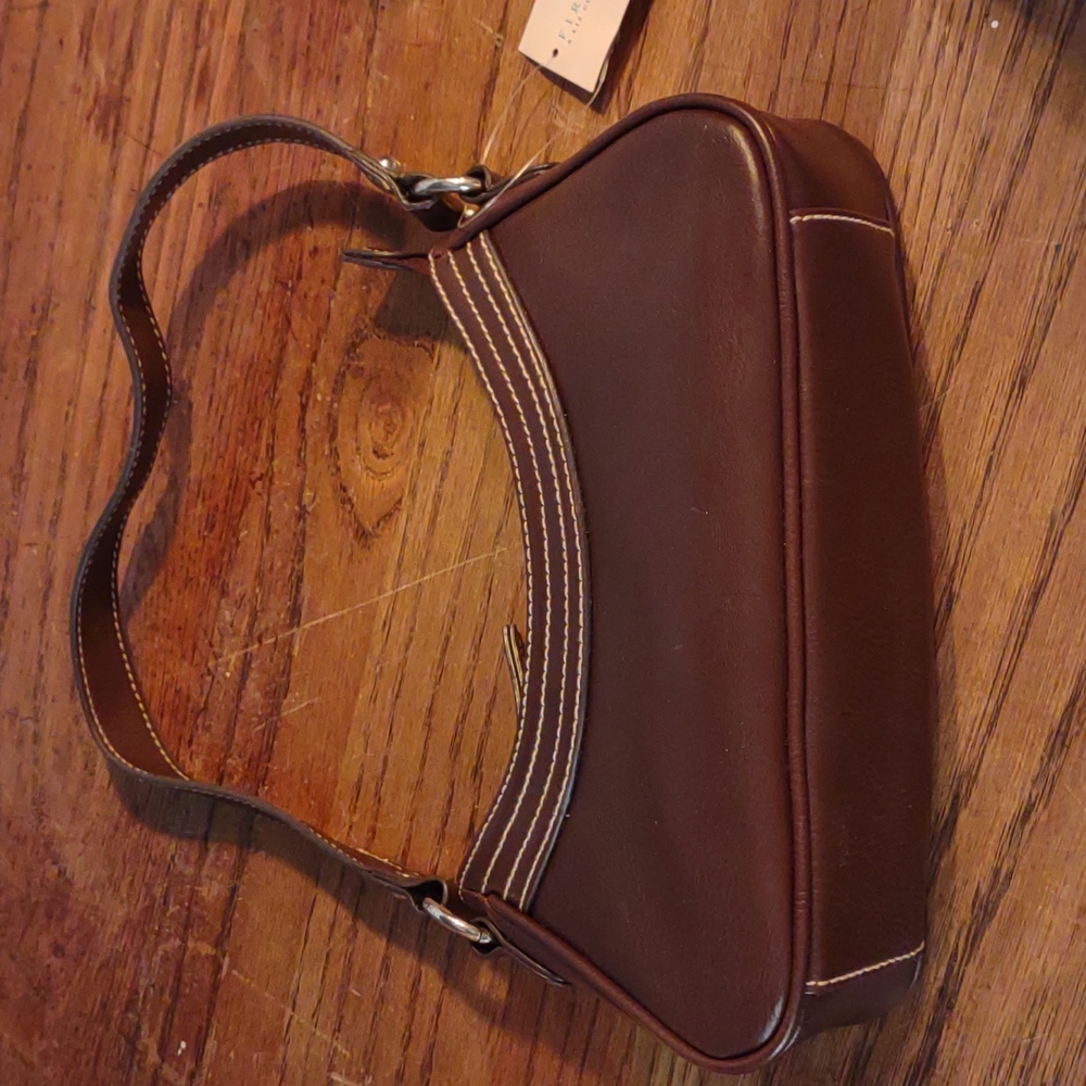 NEW Liz Claiborne Mini Top Zip handbag